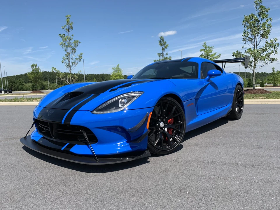 2016 Dodge Viper ACR 5th Gen - Image 3 of 31