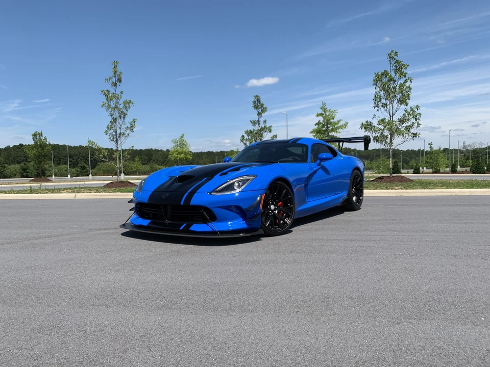 2016 Dodge Viper ACR 5th Gen - Image 2 of 31