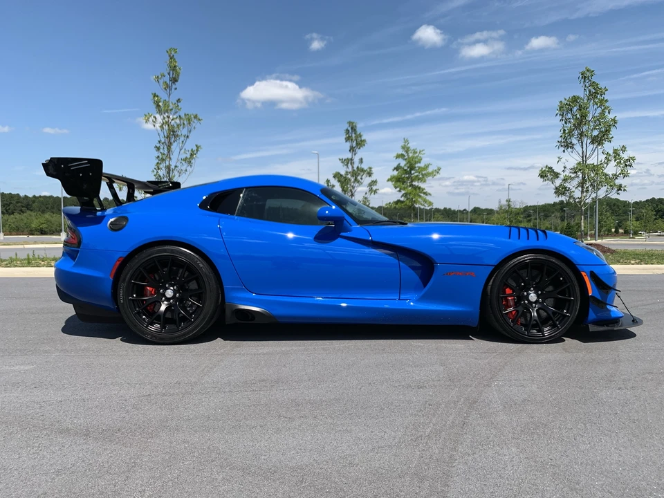 2016 Dodge Viper ACR 5th Gen - Image 8 of 31