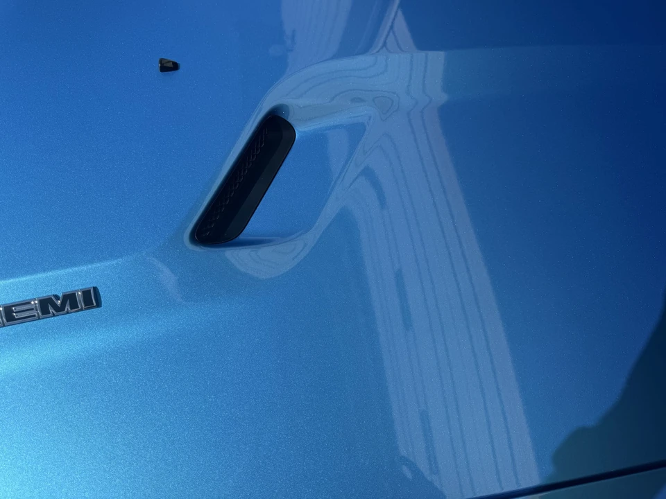 2010 Dodge Challenger 3rd Gen - Image 19 of 31