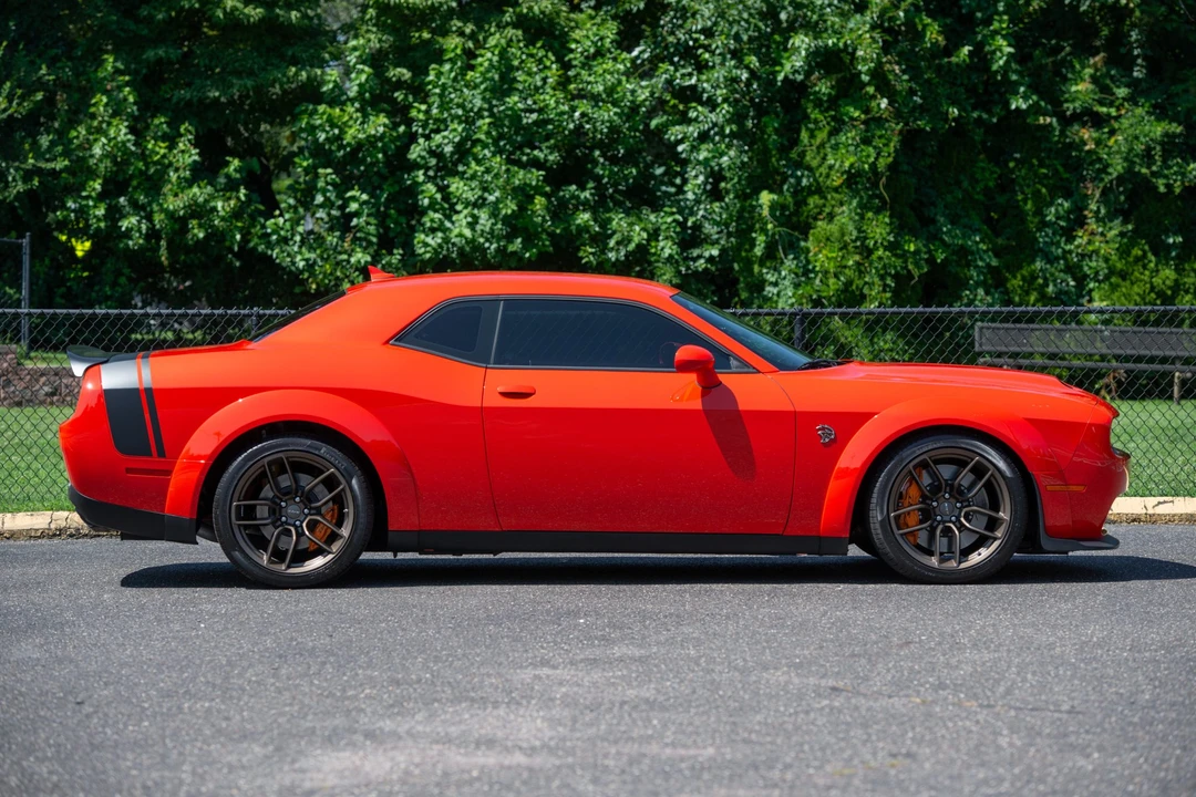 2023 Dodge Challenger SRT Hellcat 3rd Gen - Image 7 of 31