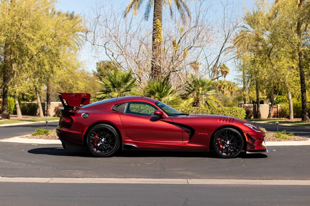 2017 Dodge Viper ACR 5th Gen - Image 8 of 31