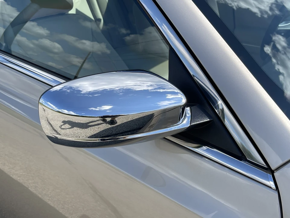 2012 Chrysler 300 (2005-2023) - Image 24 of 31