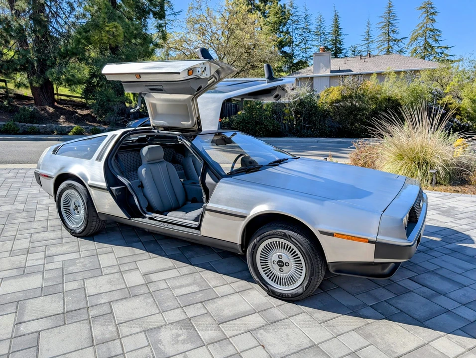 1983 DeLorean DMC-12 - Image 19 of 31