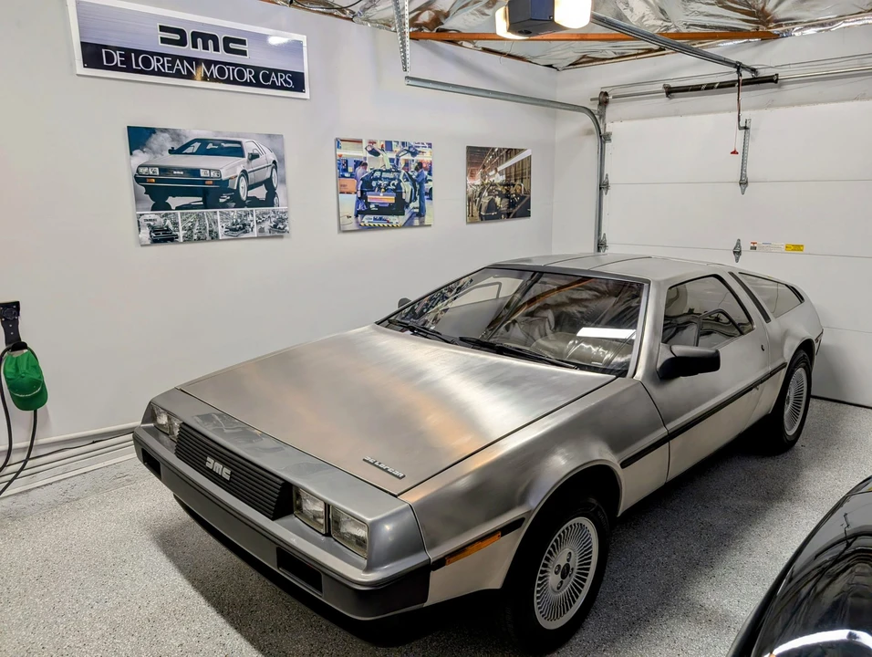 1983 DeLorean DMC-12 - Image 21 of 31