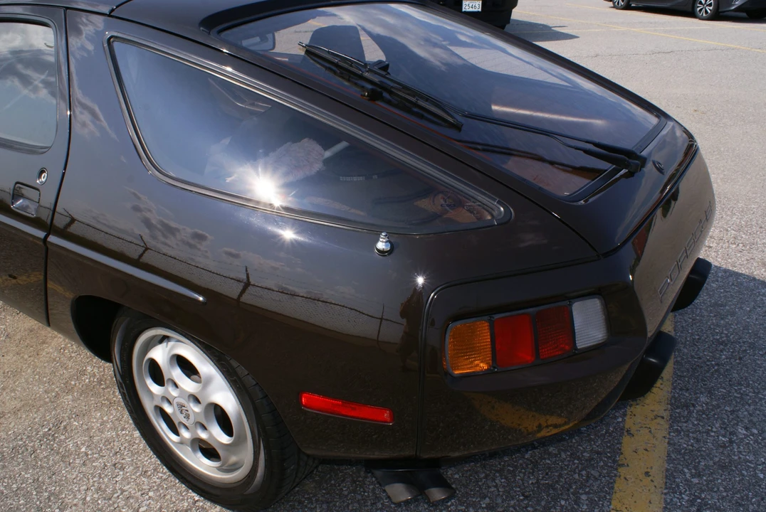 1982 Porsche 928 - Image 19 of 31