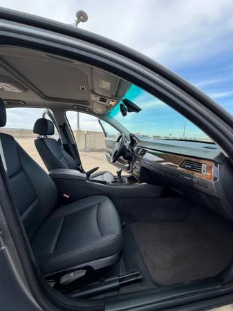 2009 BMW E90 3 Series Sedan - Image 10 of 15