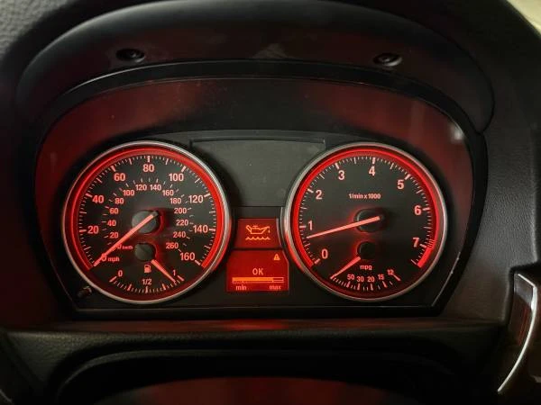 2009 BMW E90 3 Series Sedan - Image 14 of 15