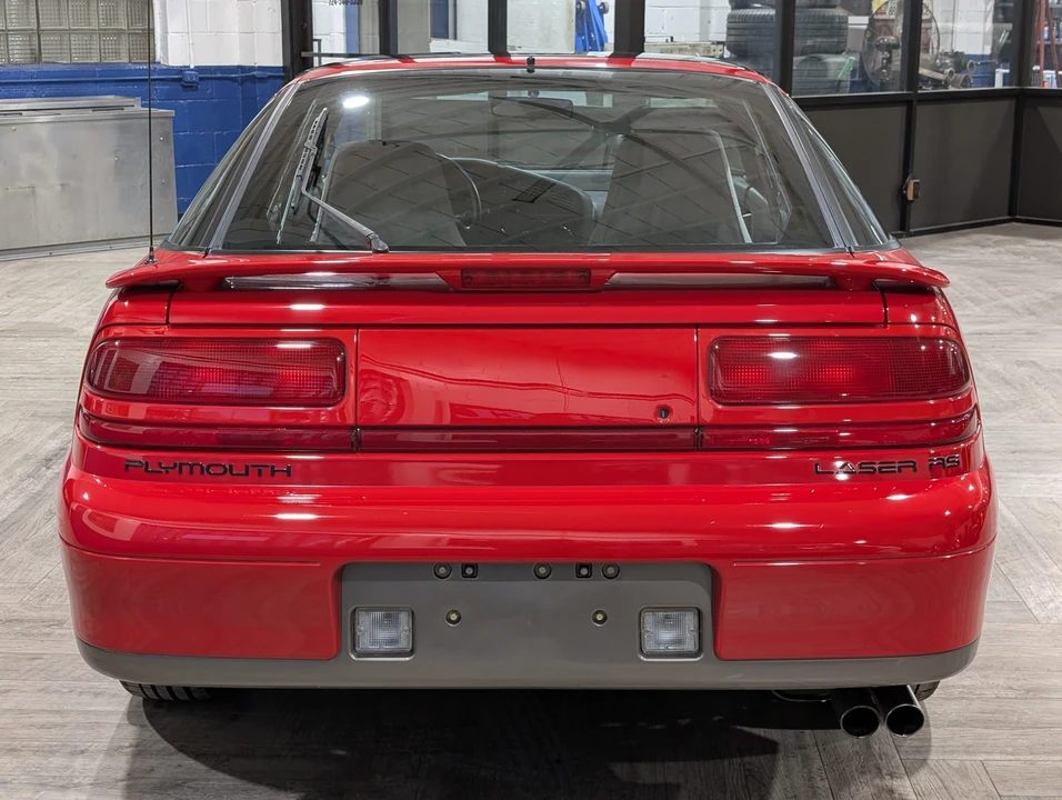 1992 Plymouth Laser - Image 15 of 31