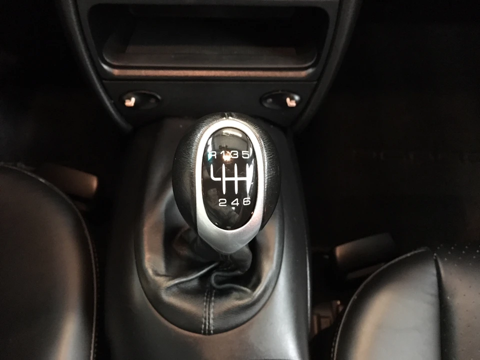2004 Porsche 996 Carrera - Image 23 of 31