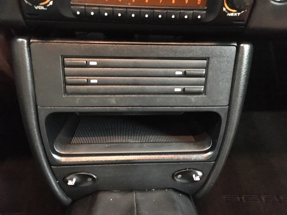 2004 Porsche 996 Carrera - Image 27 of 31