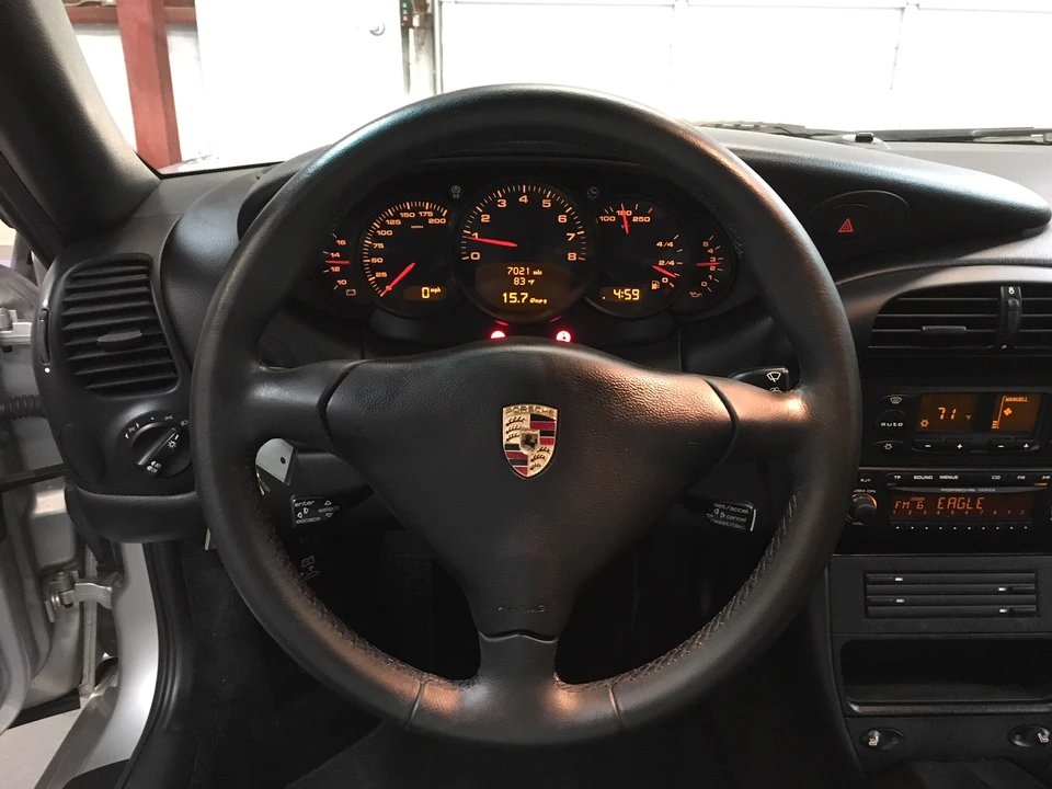 2004 Porsche 996 Carrera - Image 21 of 31