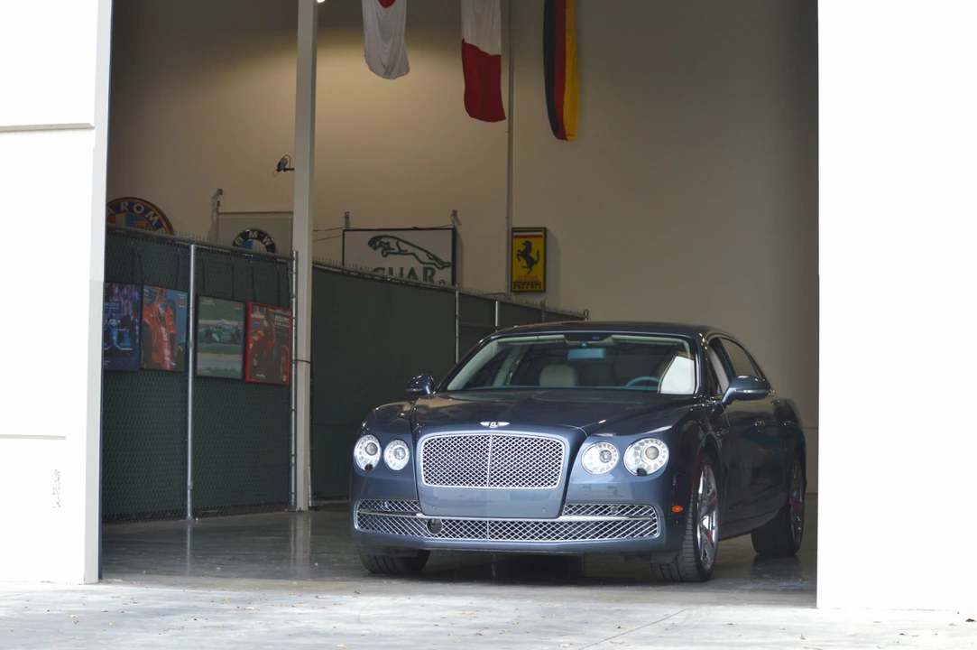 2014 Bentley Continental Flying Spur - Image 13 of 31