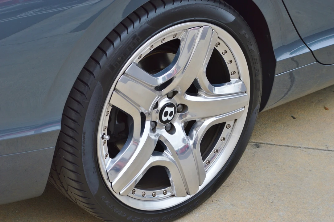 2014 Bentley Continental Flying Spur - Image 25 of 31