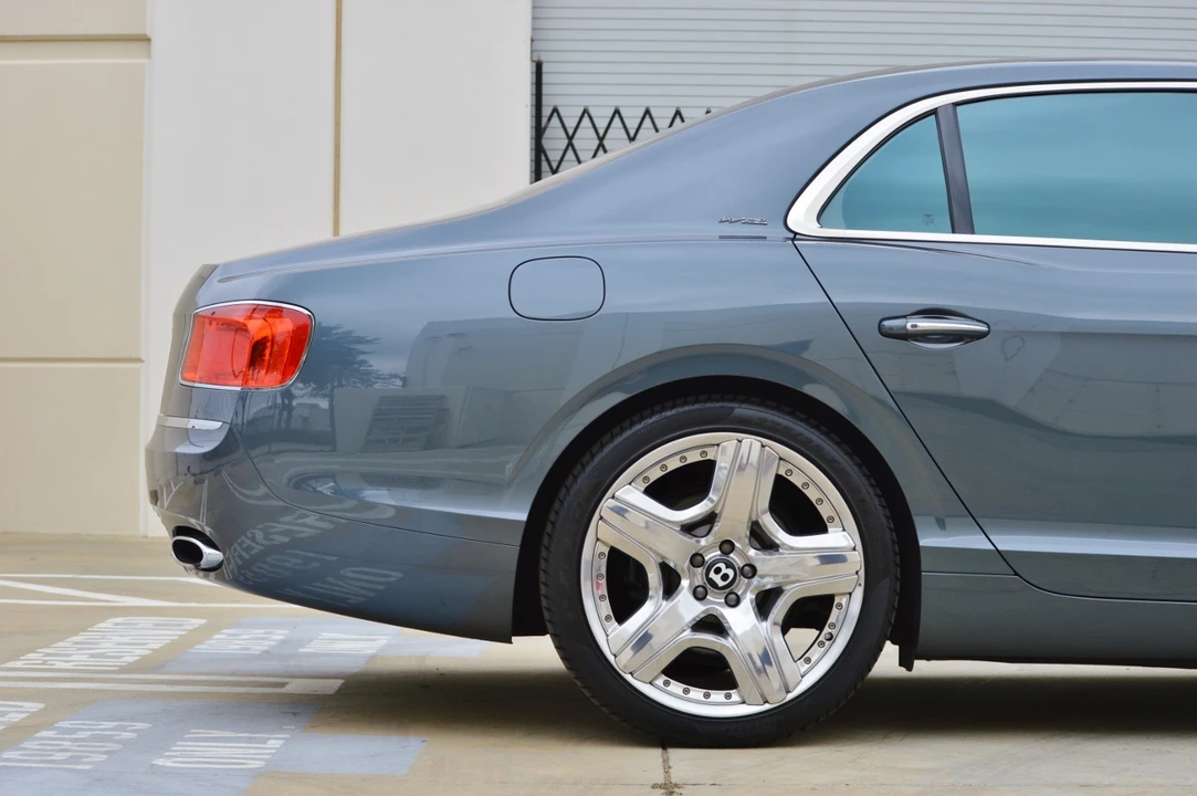 2014 Bentley Continental Flying Spur - Image 31 of 31