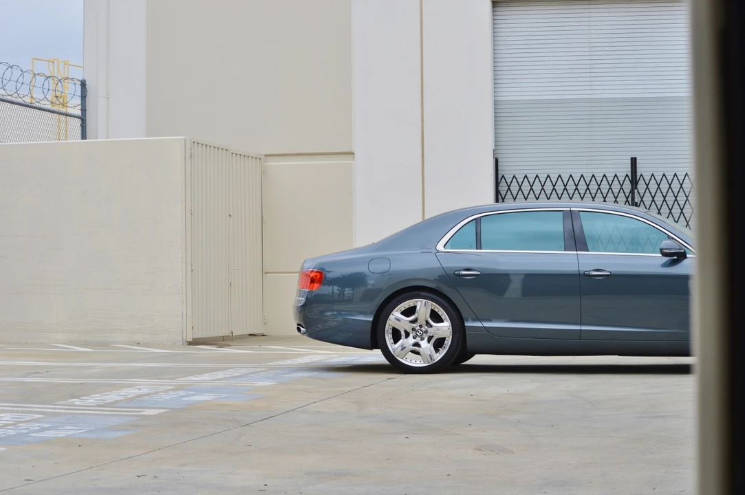 2014 Bentley Continental Flying Spur - Image 30 of 31