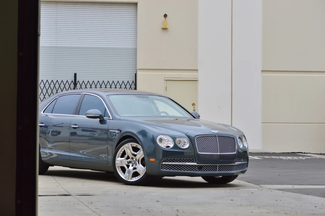 2014 Bentley Continental Flying Spur - Image 3 of 31