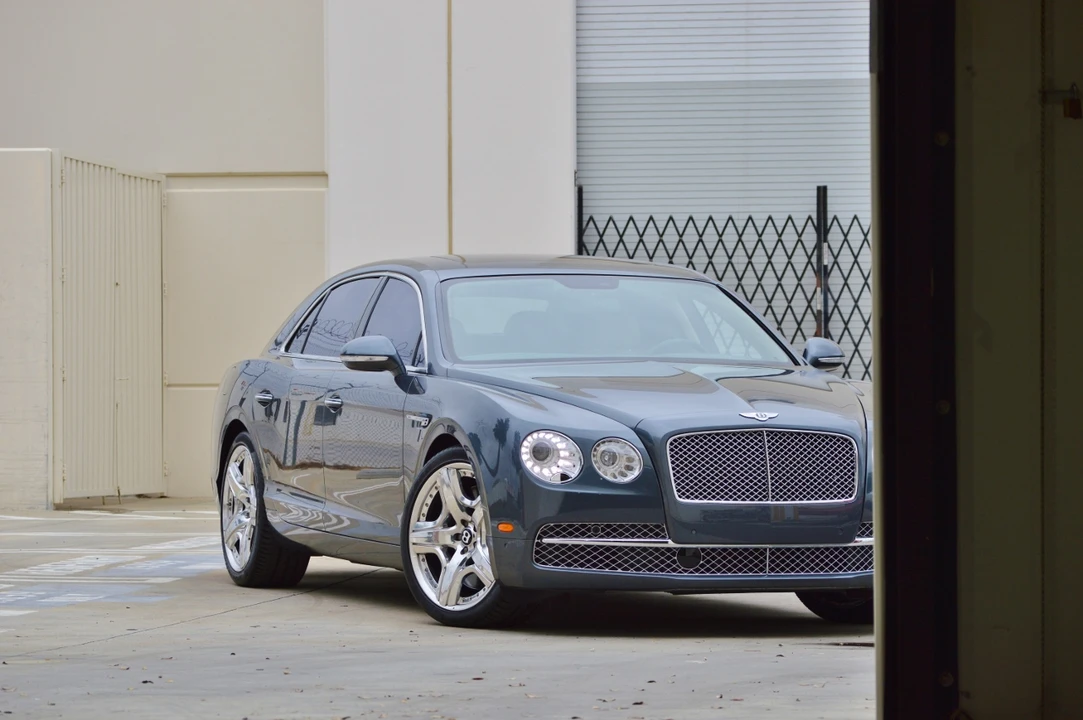 2014 Bentley Continental Flying Spur - Image 2 of 31