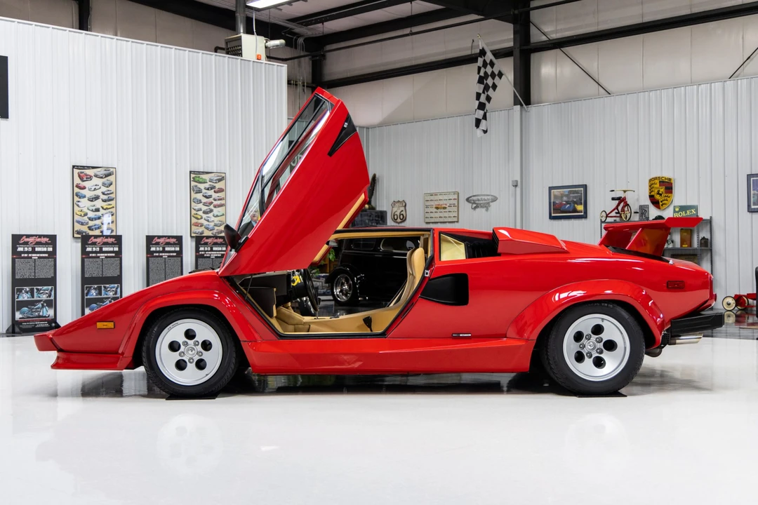 1987 Lamborghini Countach LP5000 Quattrovalvole - Image 10 of 31