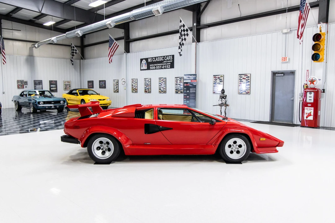 1987 Lamborghini Countach LP5000 Quattrovalvole - Image 27 of 31