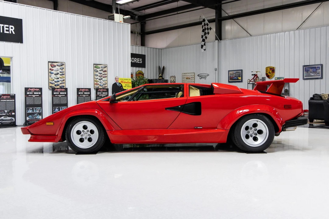 1987 Lamborghini Countach LP5000 Quattrovalvole - Image 30 of 31