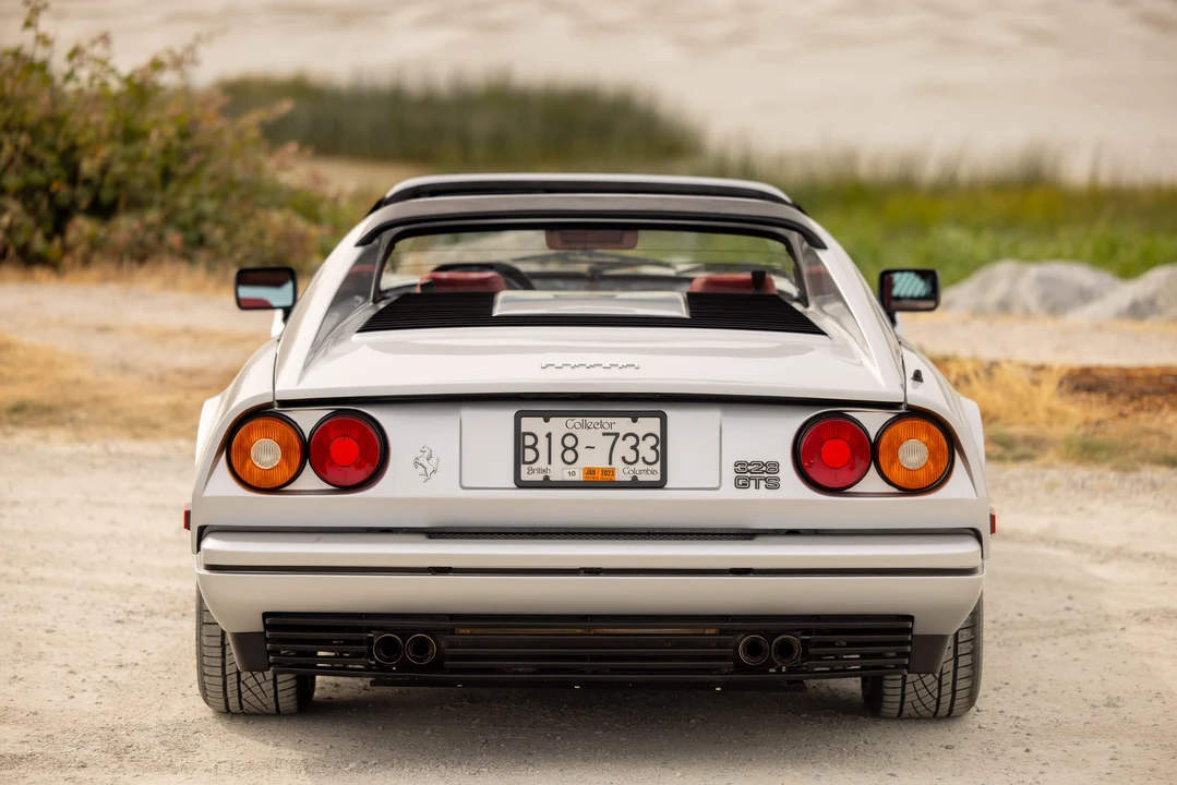 1989 Ferrari 328 GTS - Image 12 of 31