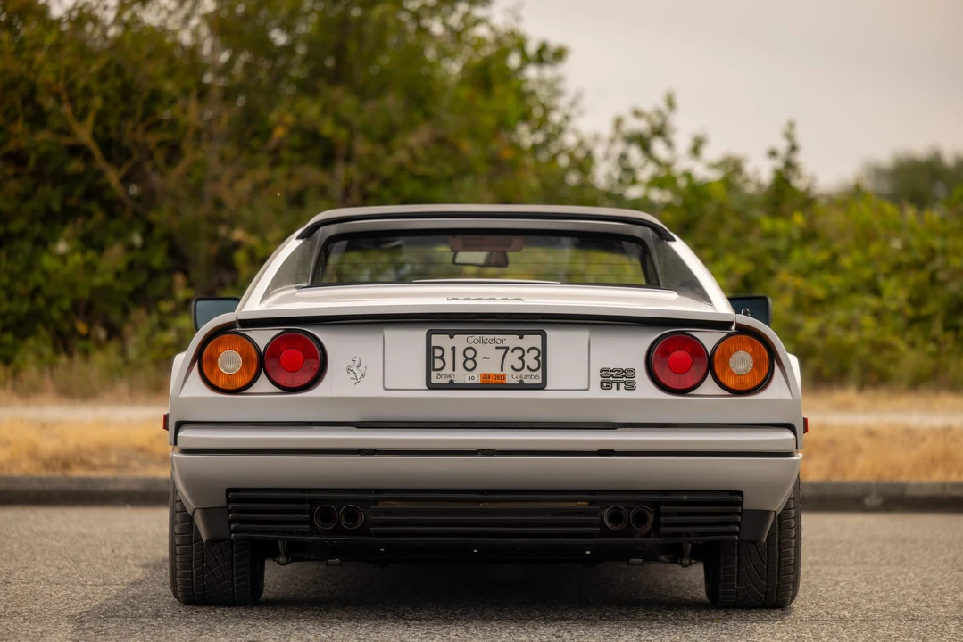 1989 Ferrari 328 GTS - Image 27 of 31
