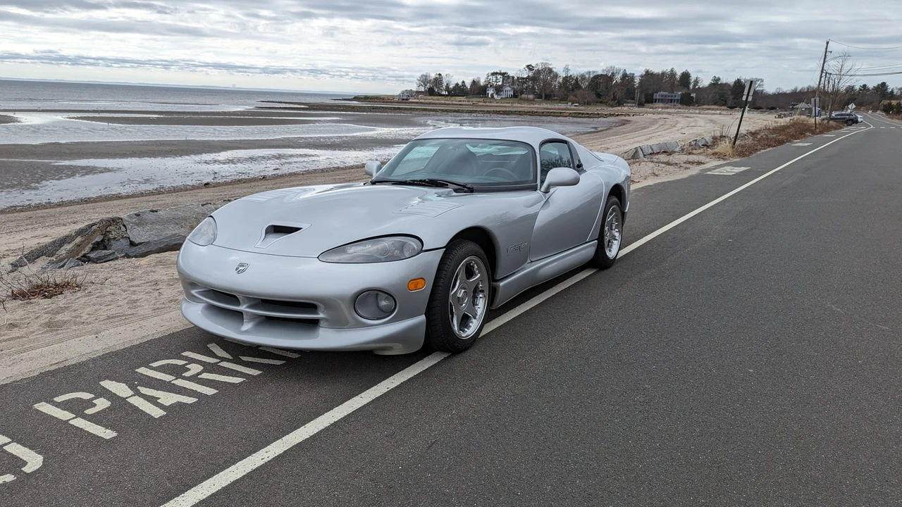 1998 Dodge Viper GTS 2nd Gen - Image 3 of 31