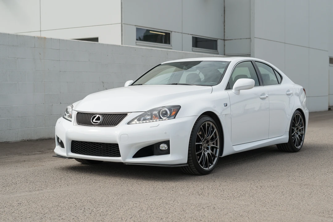 2014 Lexus IS F 2nd Gen - Image 4 of 31