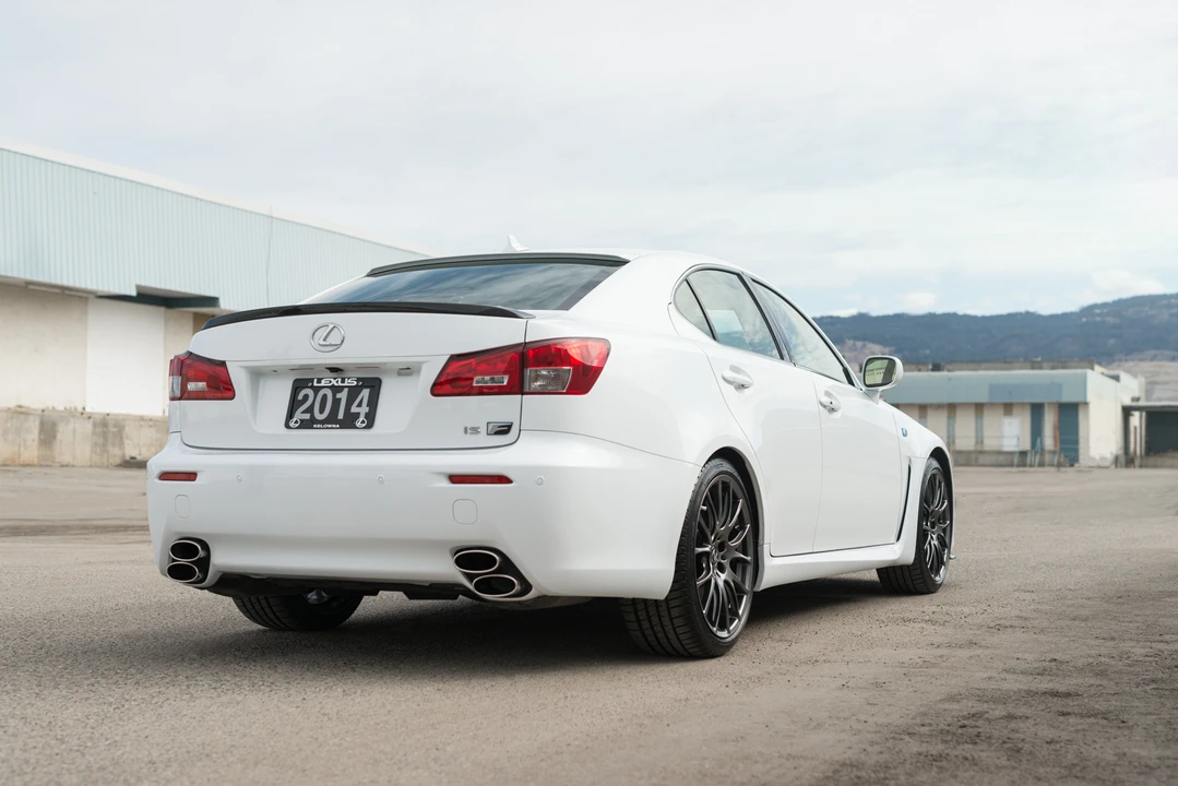 2014 Lexus IS F 2nd Gen - Image 11 of 31