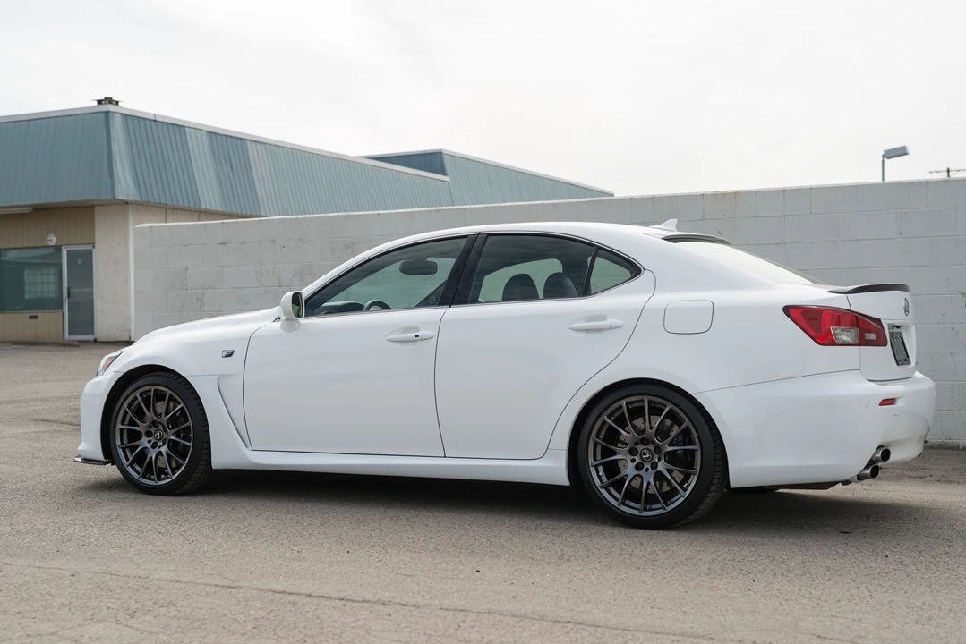 2014 Lexus IS F 2nd Gen - Image 5 of 31