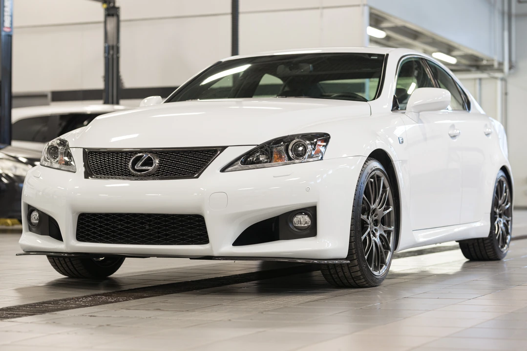 2014 Lexus IS F 2nd Gen - Image 3 of 31