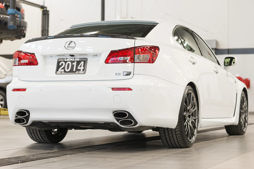 2014 Lexus IS F 2nd Gen - Image 10 of 31