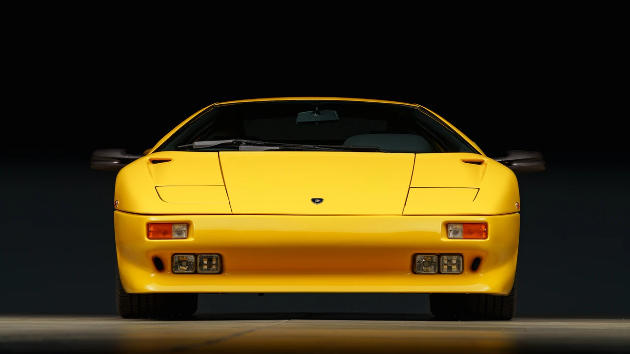 1991 Lamborghini Diablo - Image 10 of 31