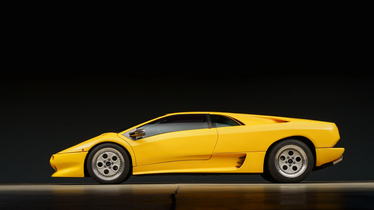 1991 Lamborghini Diablo - Image 14 of 31