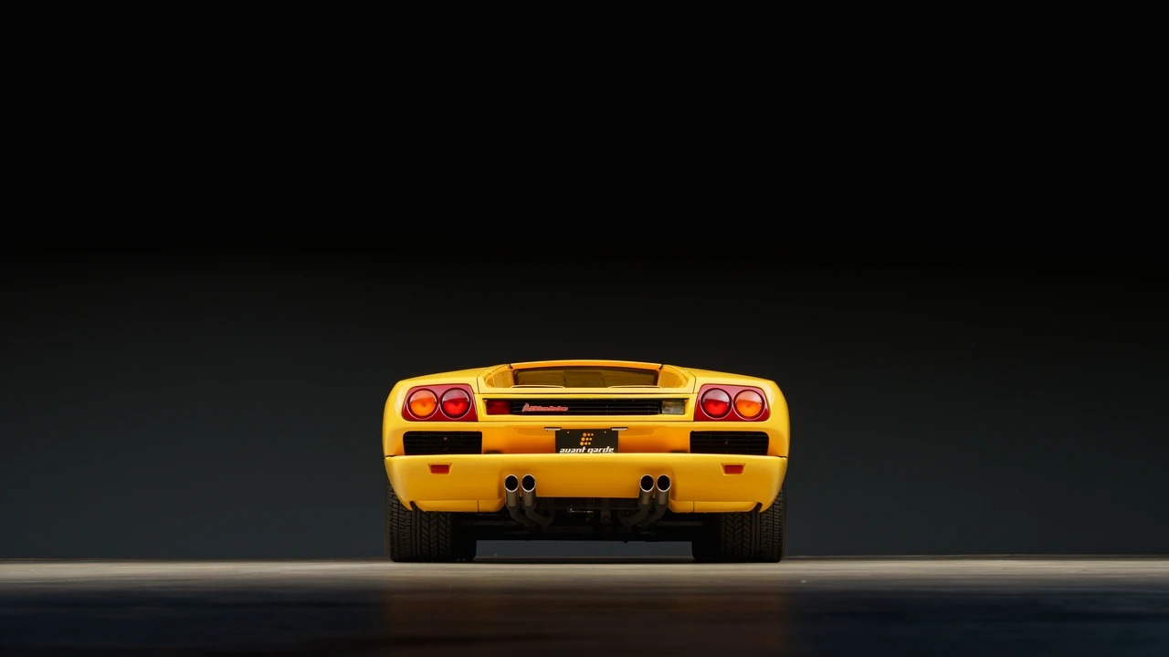 1991 Lamborghini Diablo - Image 15 of 31