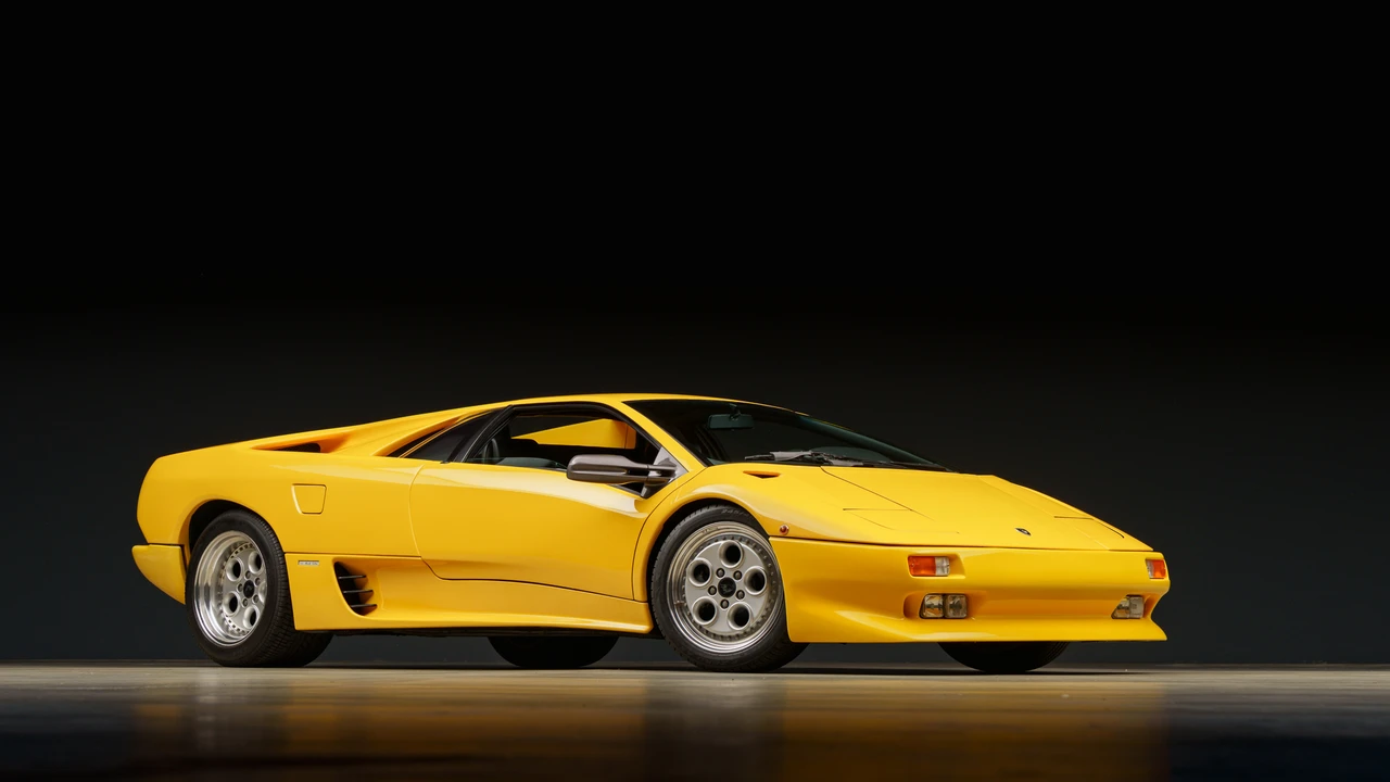1991 Lamborghini Diablo - Image 2 of 31
