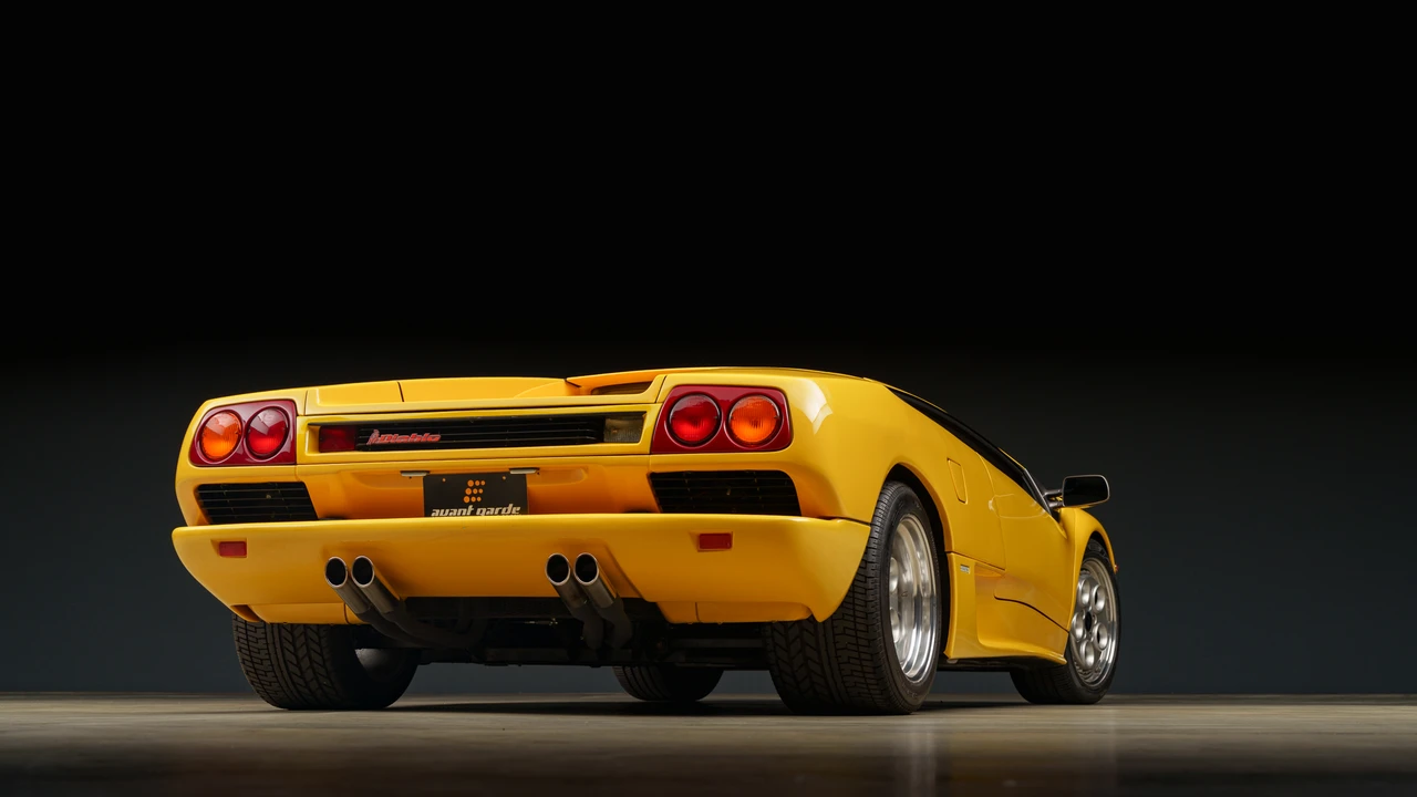 1991 Lamborghini Diablo - Image 22 of 31