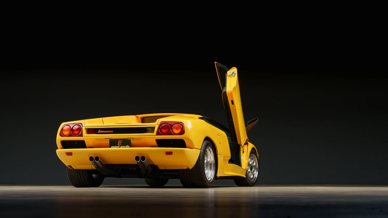 1991 Lamborghini Diablo - Image 23 of 31