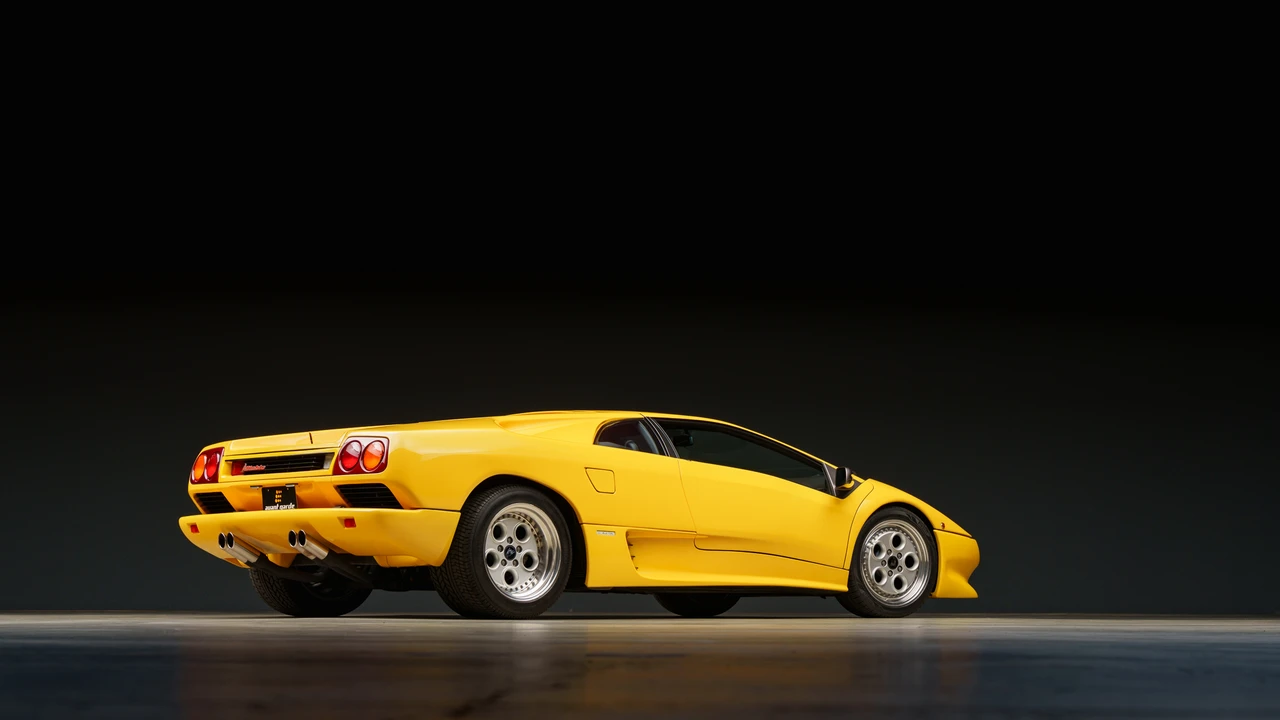 1991 Lamborghini Diablo - Image 24 of 31