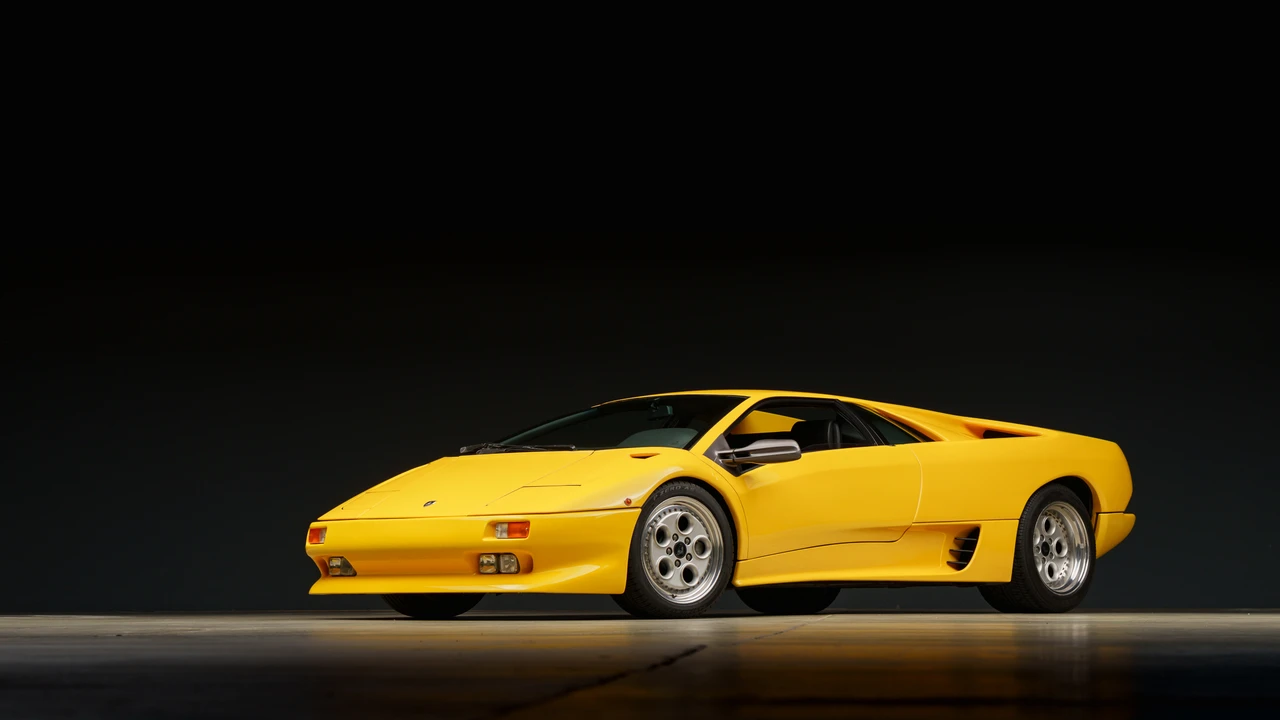 1991 Lamborghini Diablo - Image 9 of 31