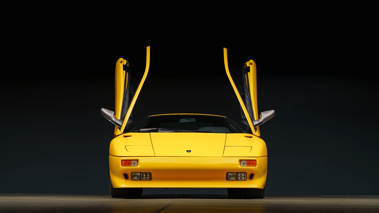 1991 Lamborghini Diablo - Image 8 of 31