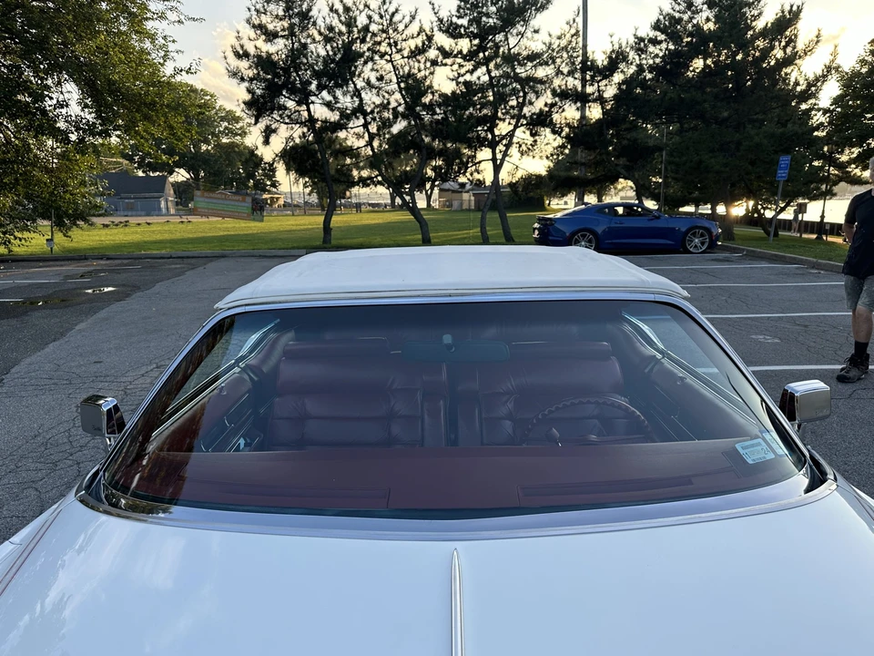 1976 Cadillac Eldorado 9th Gen - Image 27 of 31