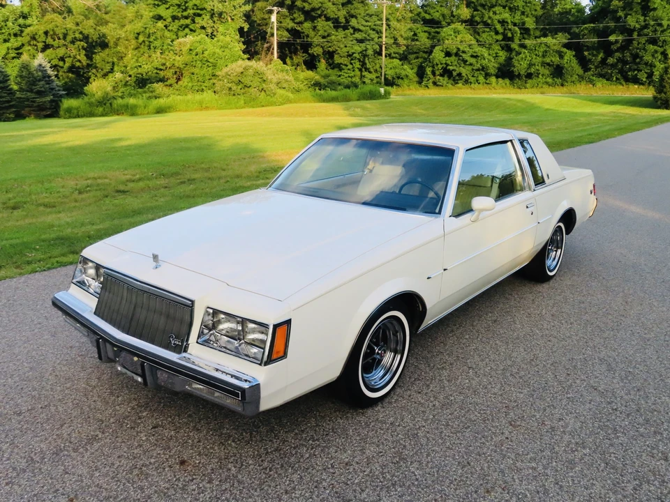 1981 Buick Regal - Image 7 of 31