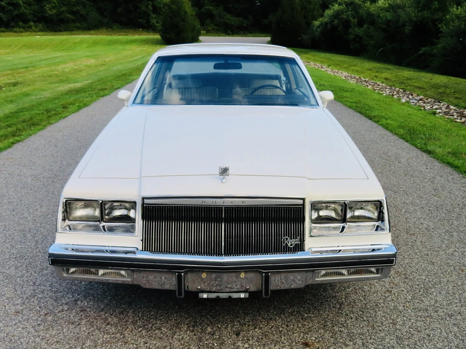 1981 Buick Regal - Image 11 of 31