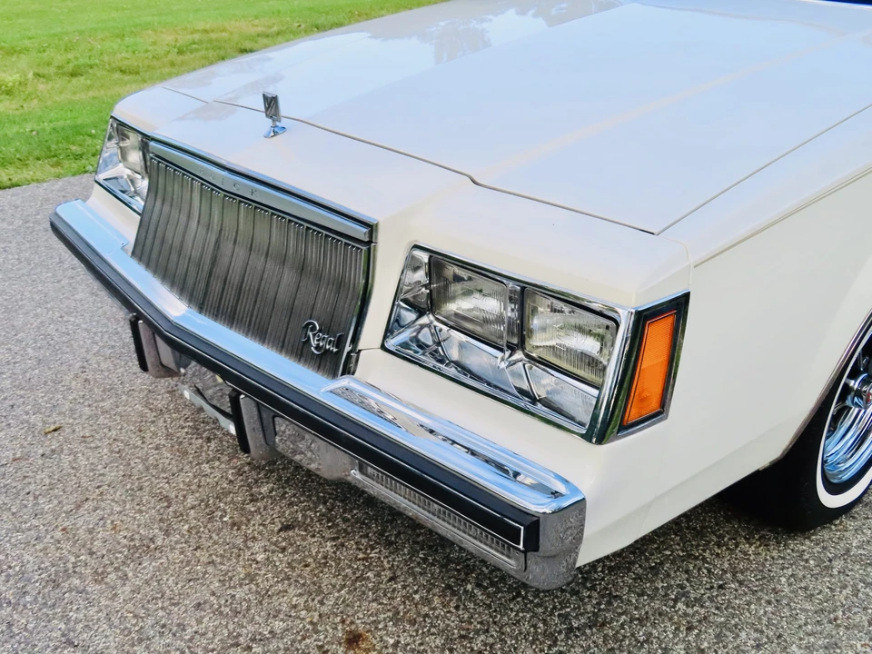 1981 Buick Regal - Image 29 of 31