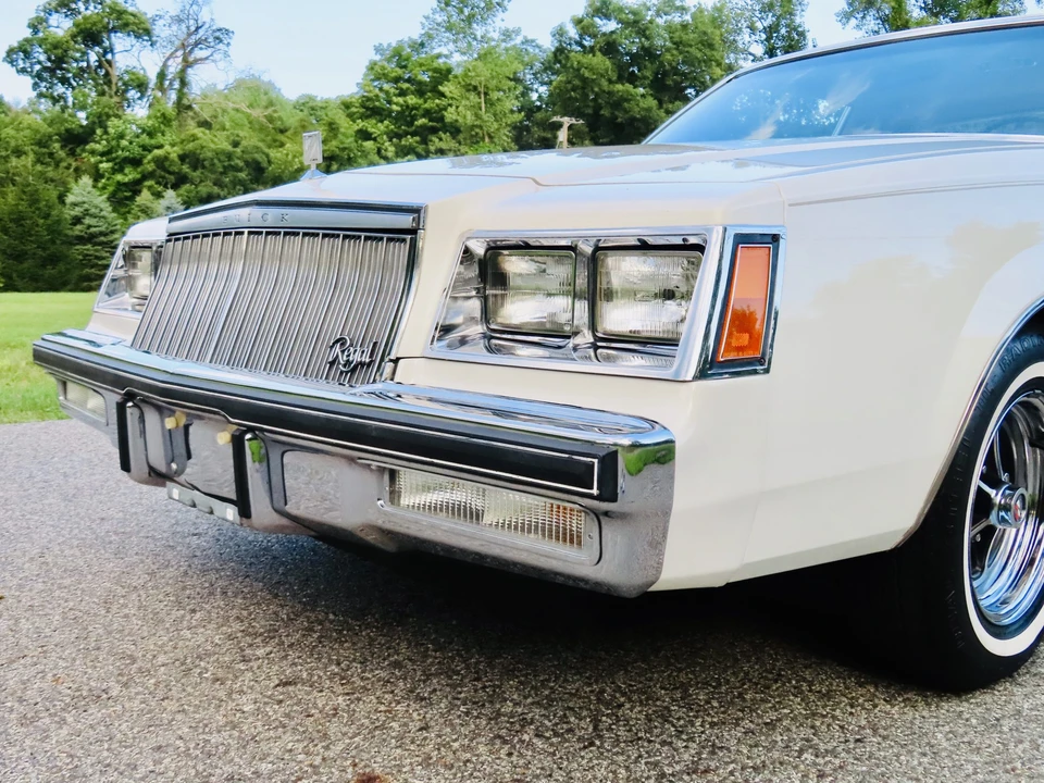 1981 Buick Regal - Image 30 of 31