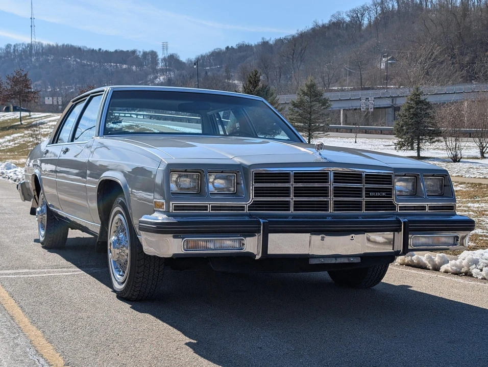 1983 Buick LeSabre - Image 2 of 31