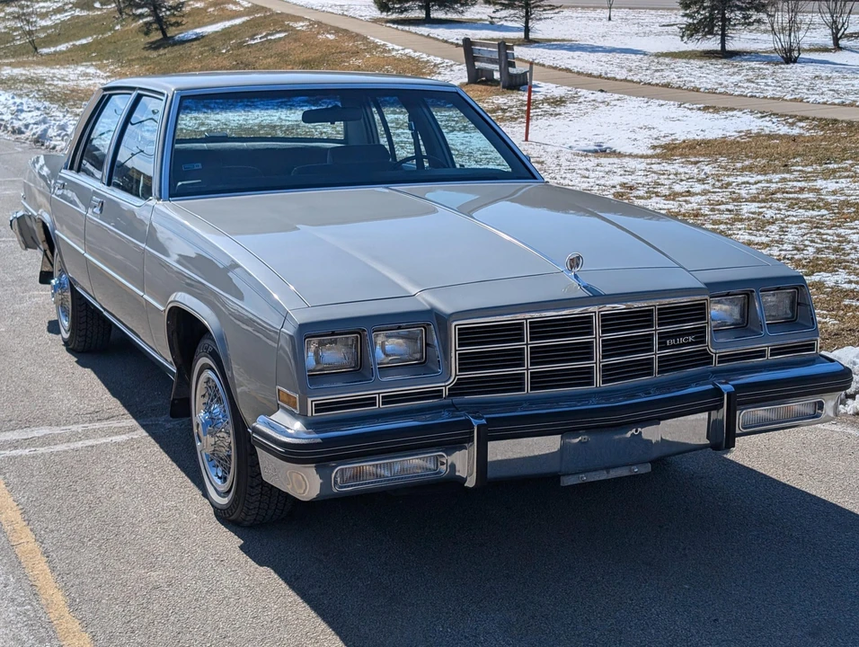 1983 Buick LeSabre - Image 5 of 31
