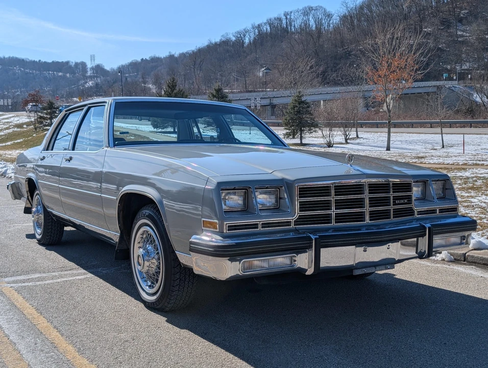 1983 Buick LeSabre - Image 8 of 31